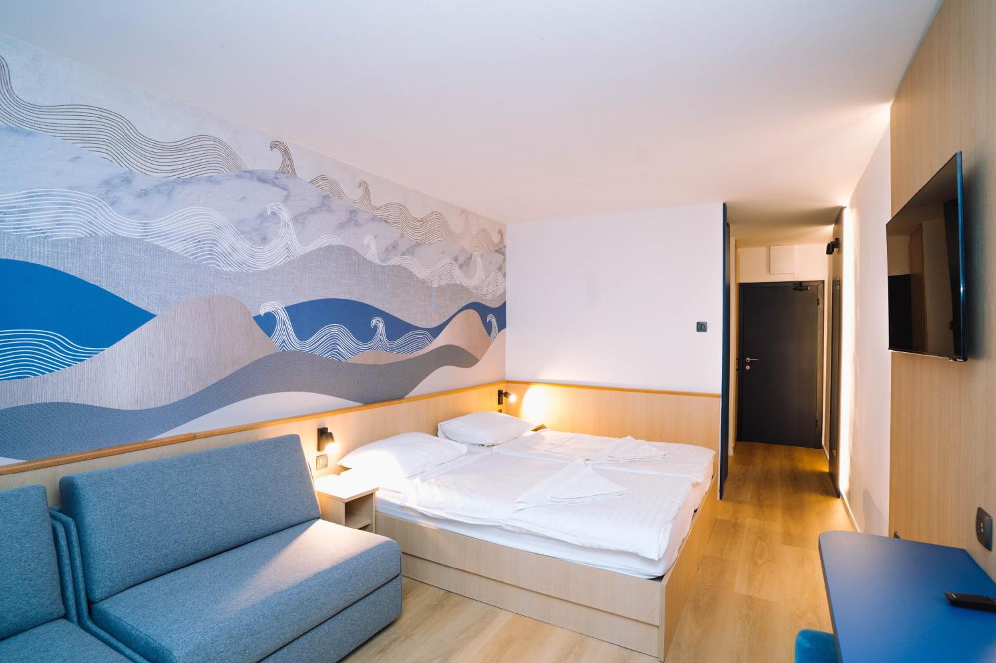 Hotel Bolero Biograd Na Moru Buitenkant foto